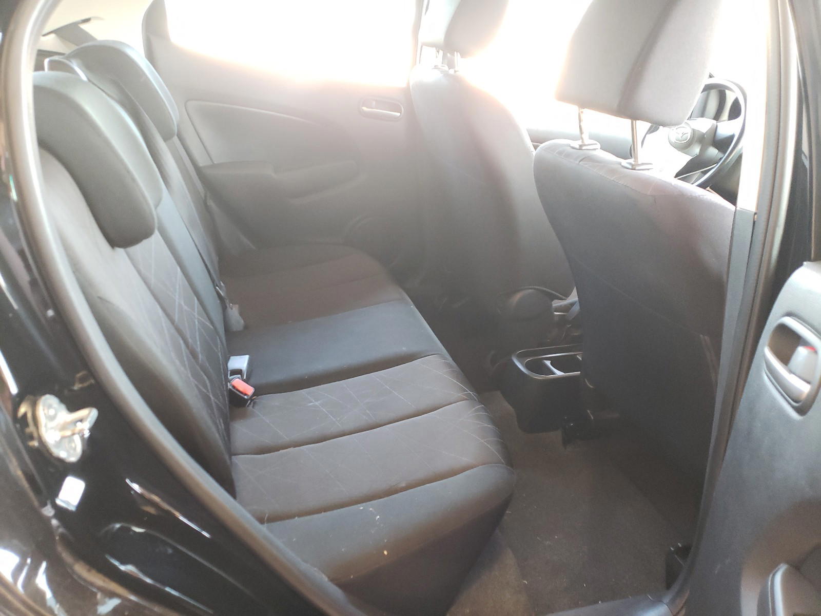 Photo 6 from auction – 2013 MAZDA MAZDA2 with VIN JM1DE1KZ3D0163557