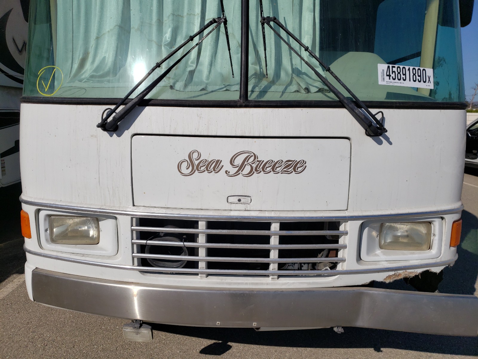 Photo 7 from auction – 1994 NATL SEABREEZE with VIN 3FCMF53G9RJA02749