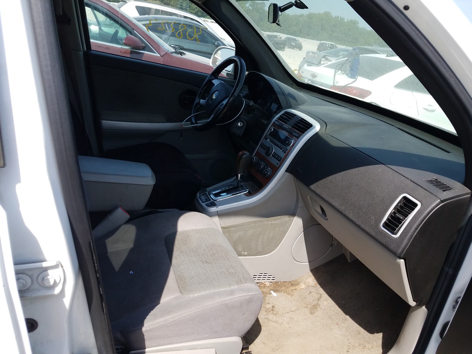 Photo 5 from auction – 2007 CHEVROLET EQUINOX LT with VIN 2CNDL63F866176561