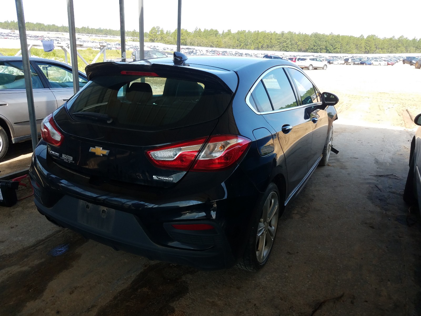 Photo 4 from auction – 2017 CHEVROLET CRUZE PREM with VIN 3G1BF6SM7HS535012