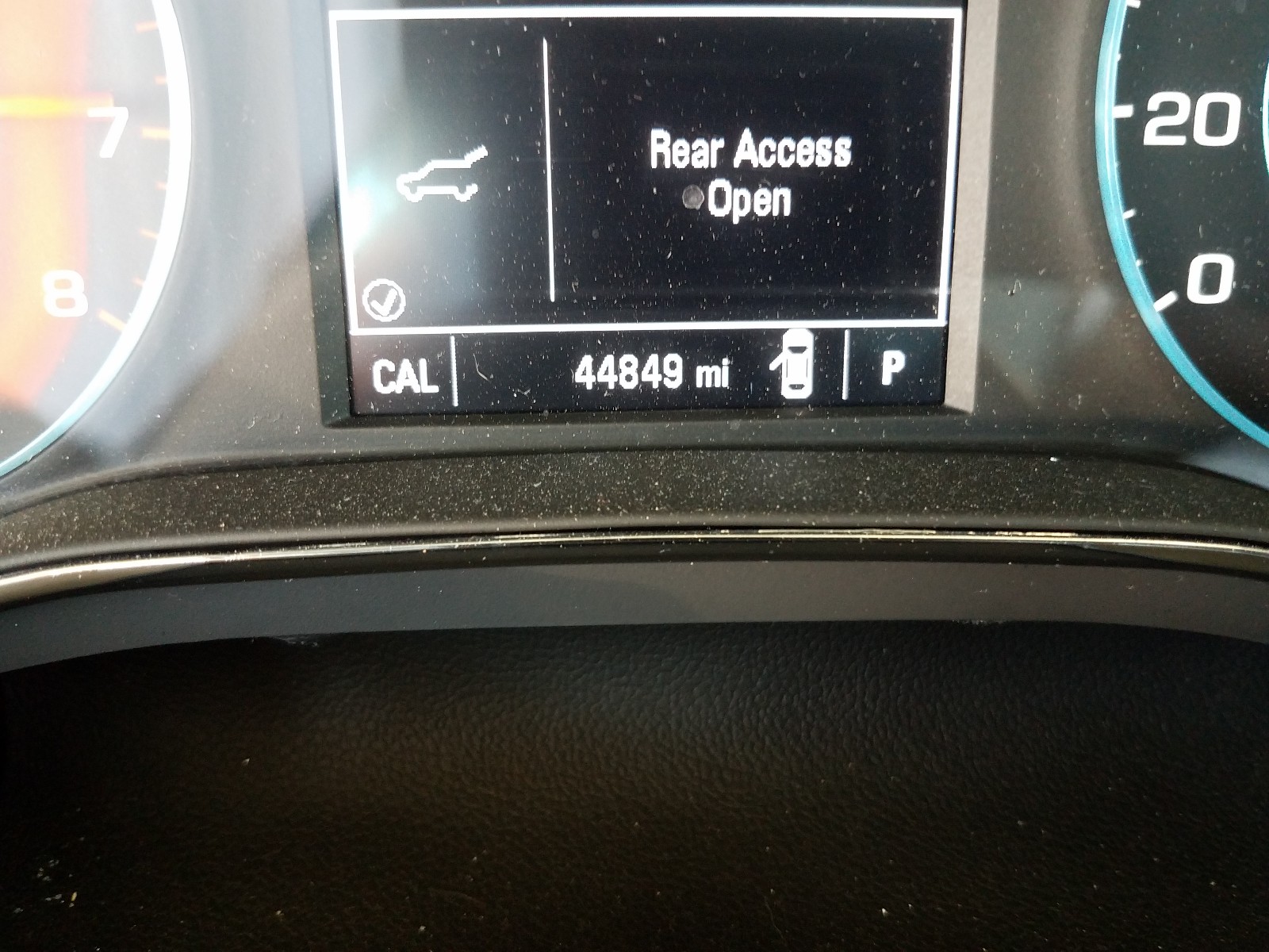 Photo 8 from auction – 2017 CHEVROLET CRUZE PREM with VIN 3G1BF6SM7HS535012