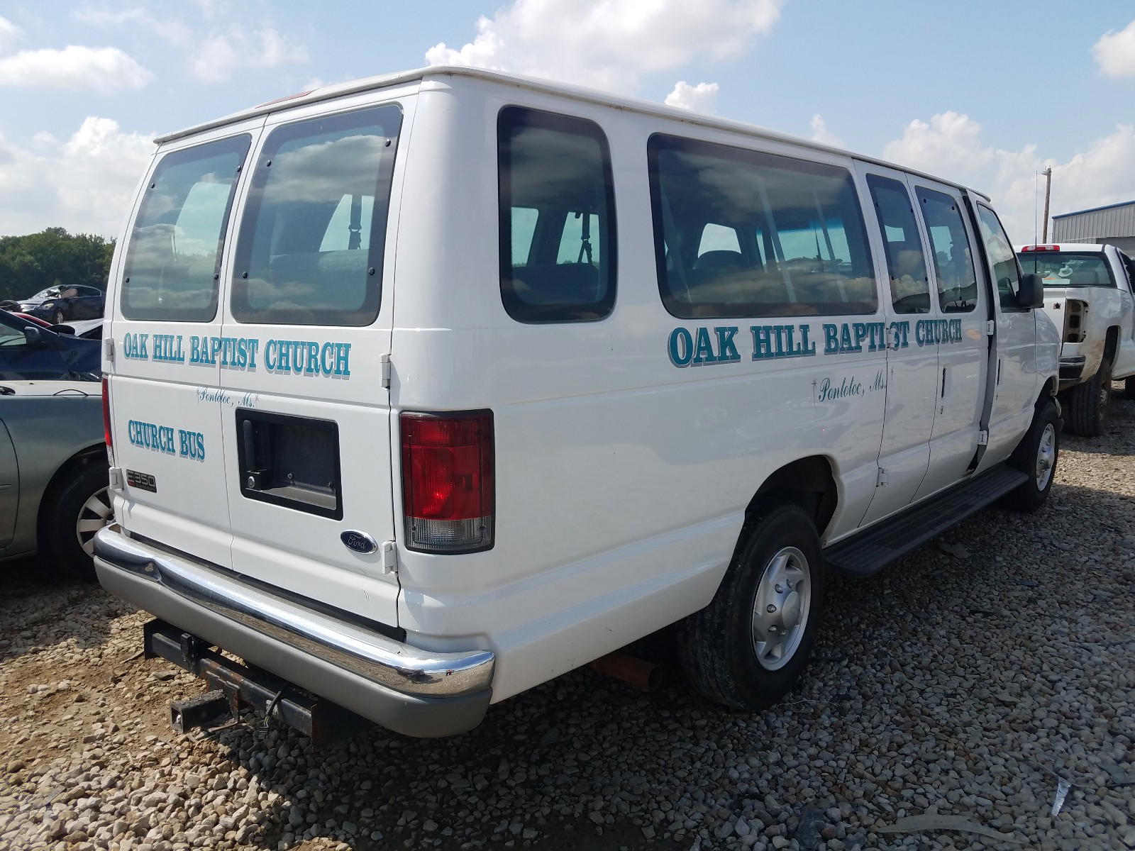 Photo 4 from auction – 2002 FORD ECONOLINE with VIN 1FBSS31L02HA64982