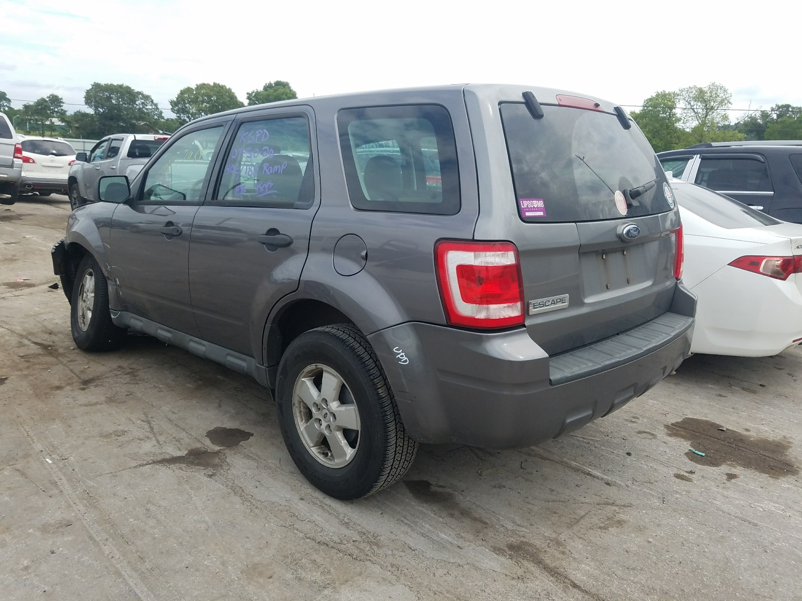 Photo 3 from auction – 2009 FORD ESCAPE XLS with VIN 1FMCU02769KC80631