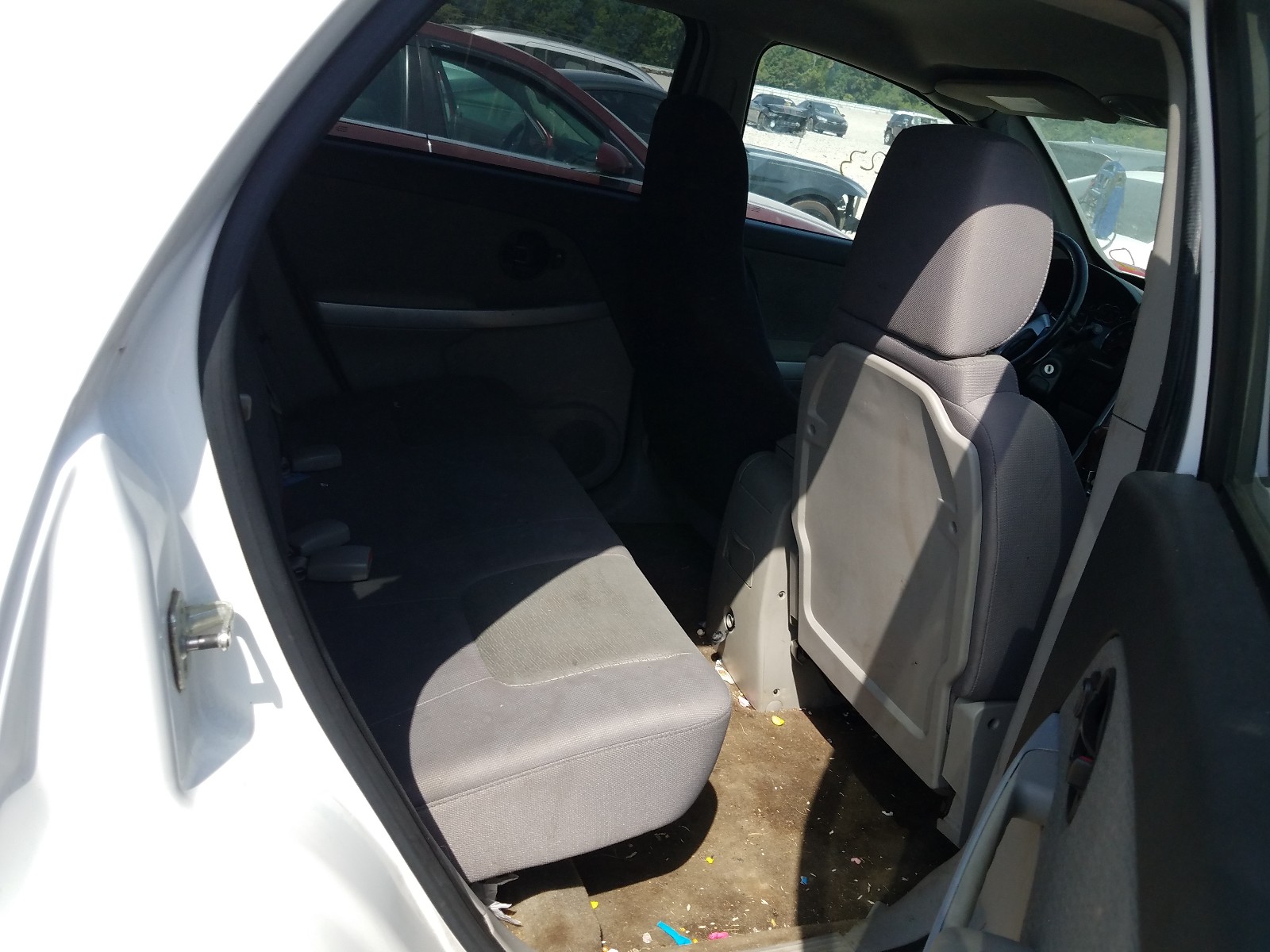 Photo 6 from auction – 2007 CHEVROLET EQUINOX LT with VIN 2CNDL63F866176561