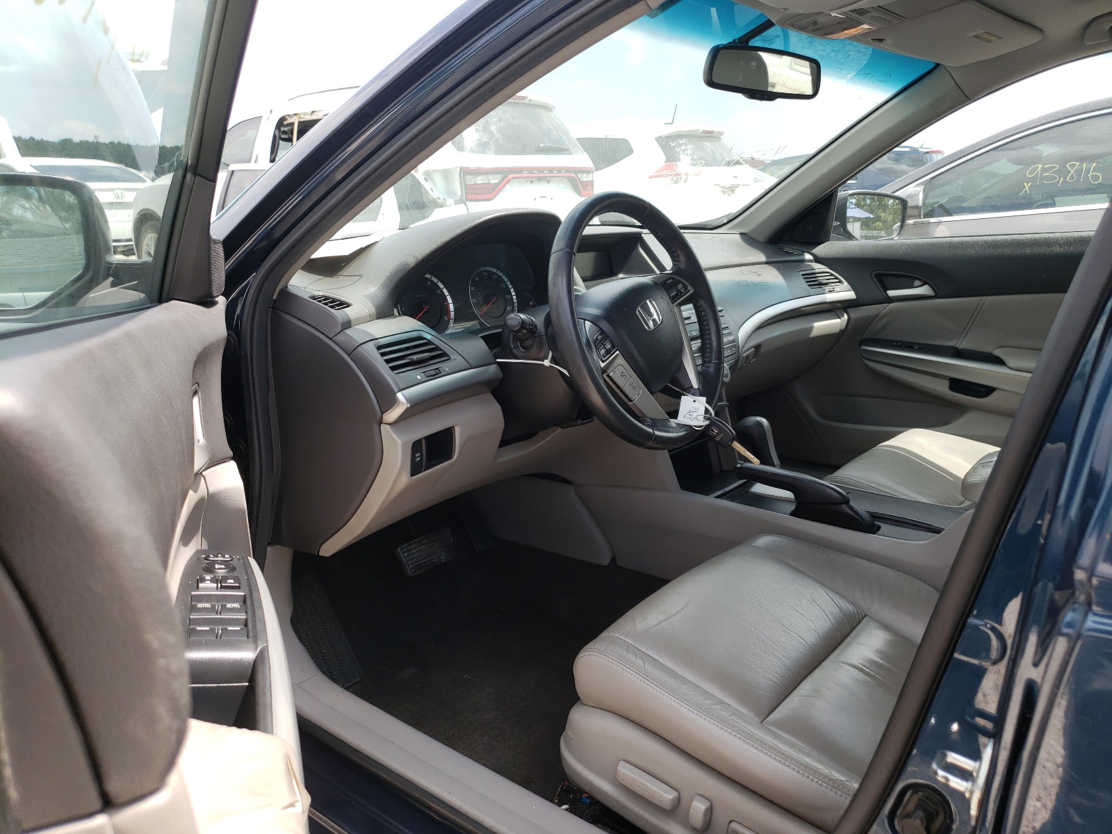 Photo 9 from auction – 2010 HONDA ACCORD EXL with VIN 5KBCP3F89AB015737