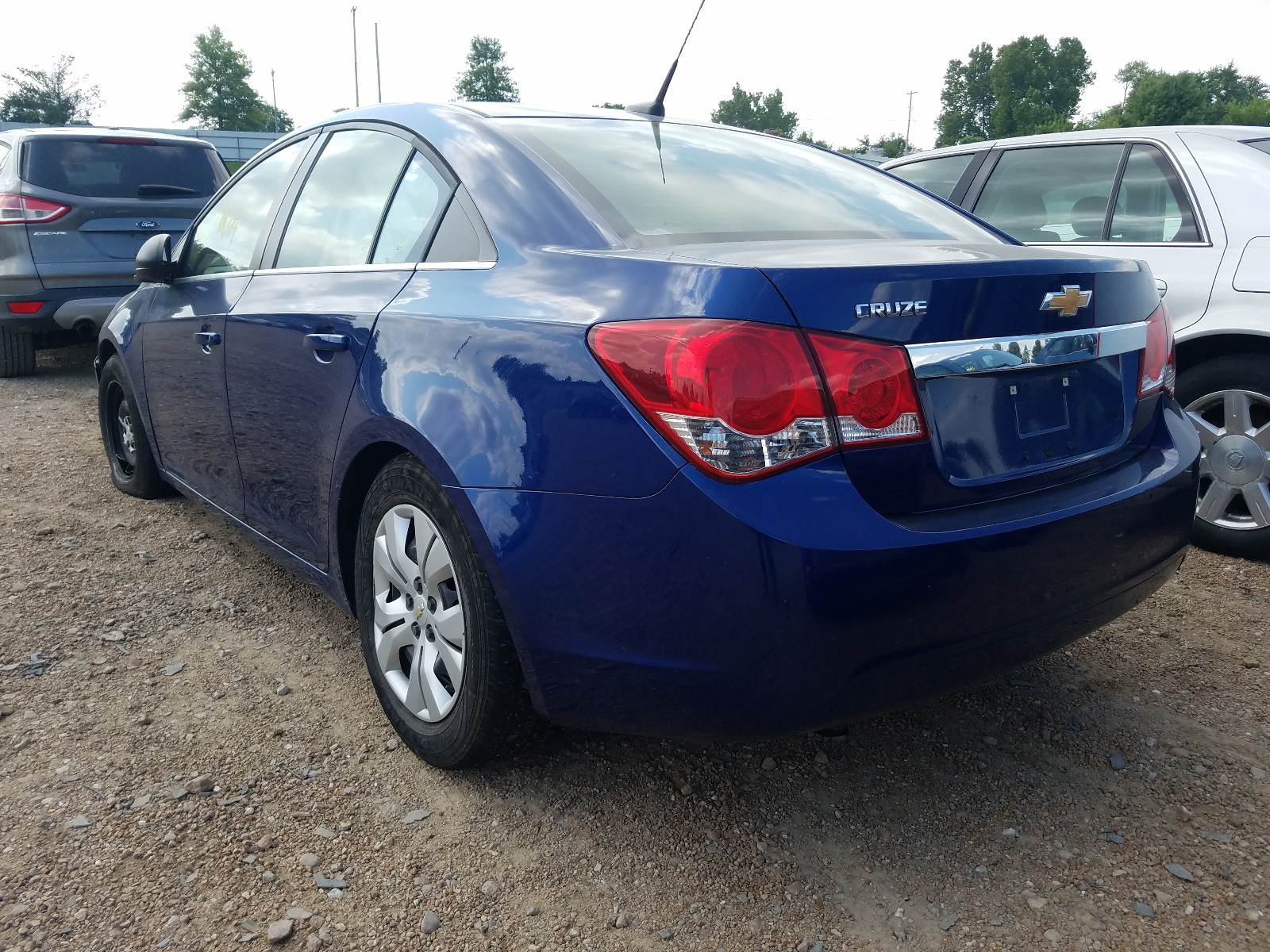 Photo 3 from auction – 2012 CHEVROLET CRUZE LS with VIN 1G1PC5SH7C7383123