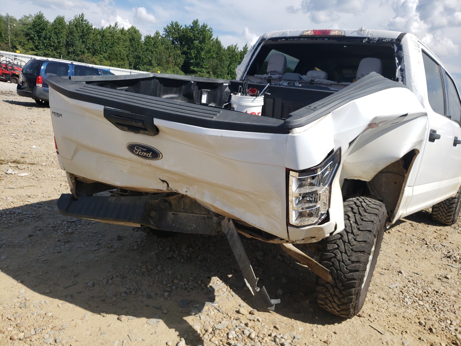 Photo 9 from auction – 2018 FORD F150 SUPER with VIN 1FTEW1E5XJKE49724