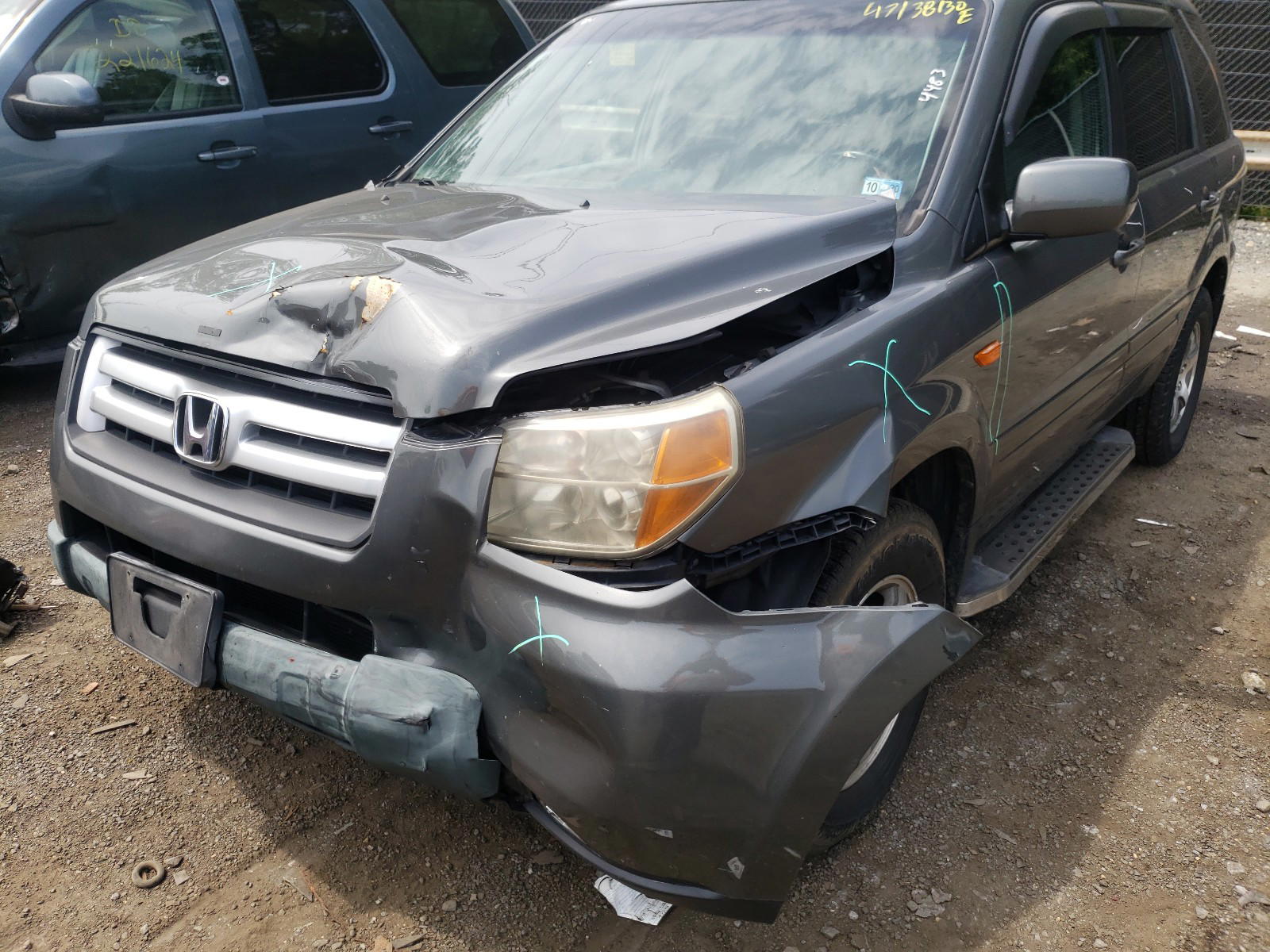 Photo 9 from auction – 2007 HONDA PILOT EX with VIN 5FNYF18457B005236