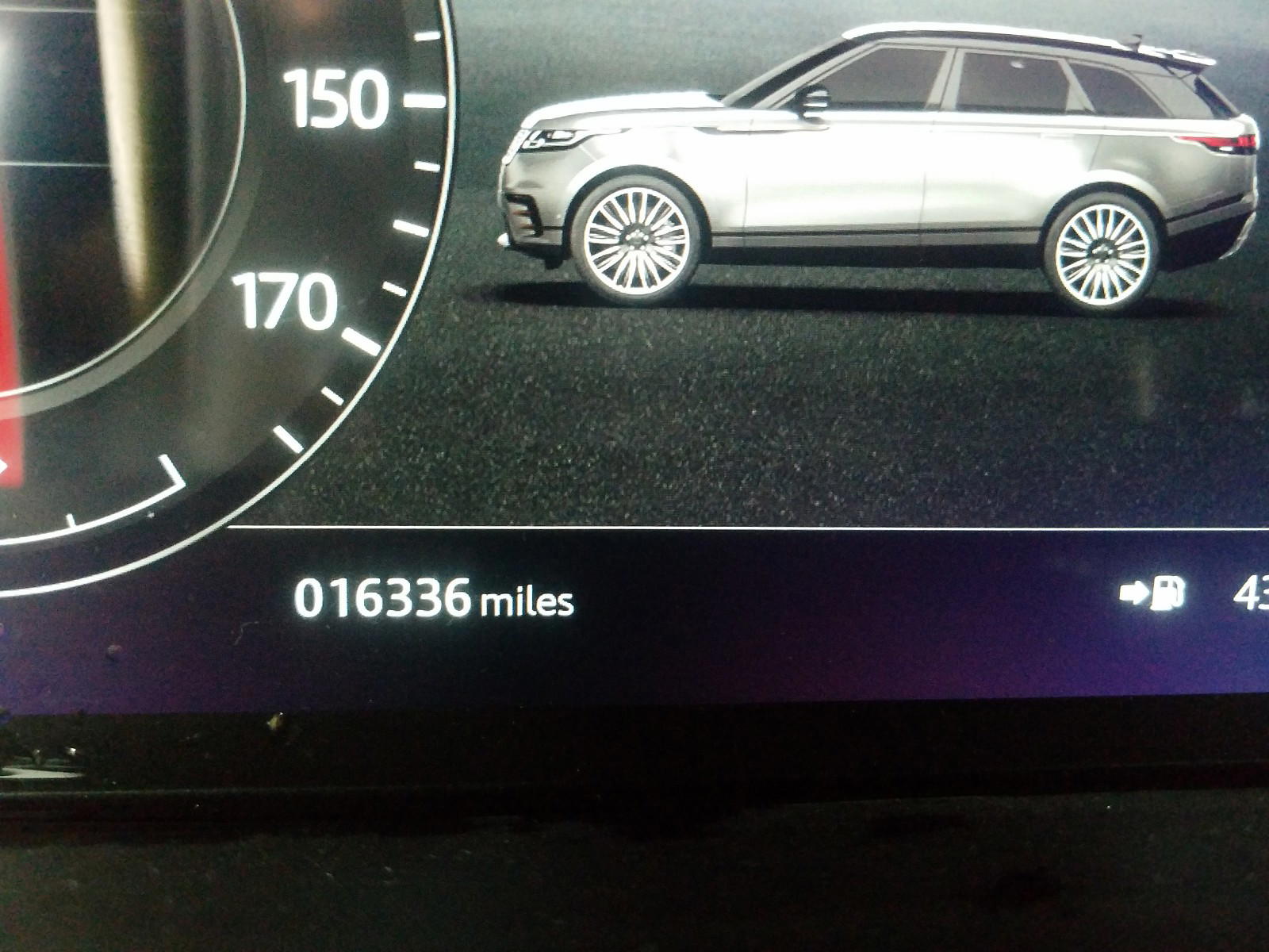 Photo 8 from auction – 2018 LAND ROVER RANGE ROVE with VIN SALYM2RV5JA757448