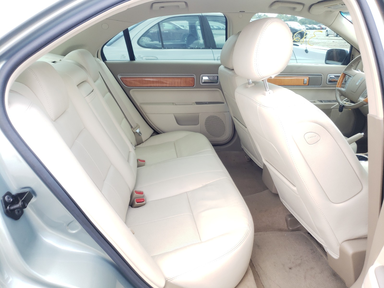 Photo 6 from auction – 2008 LINCOLN MKZ with VIN 3LNHM26T48R622001
