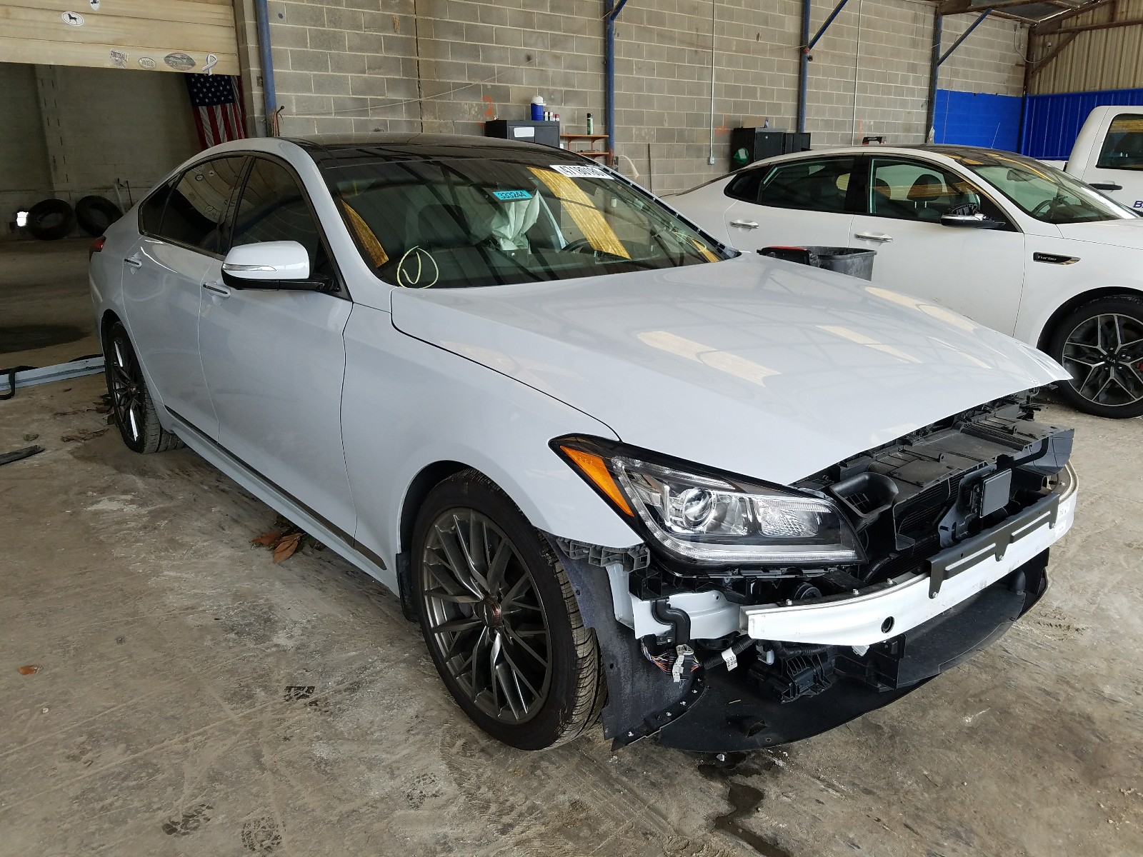 GENESIS G80 BASE 2019 with VIN KMTFN4JE3KU325557 - Photo from auction