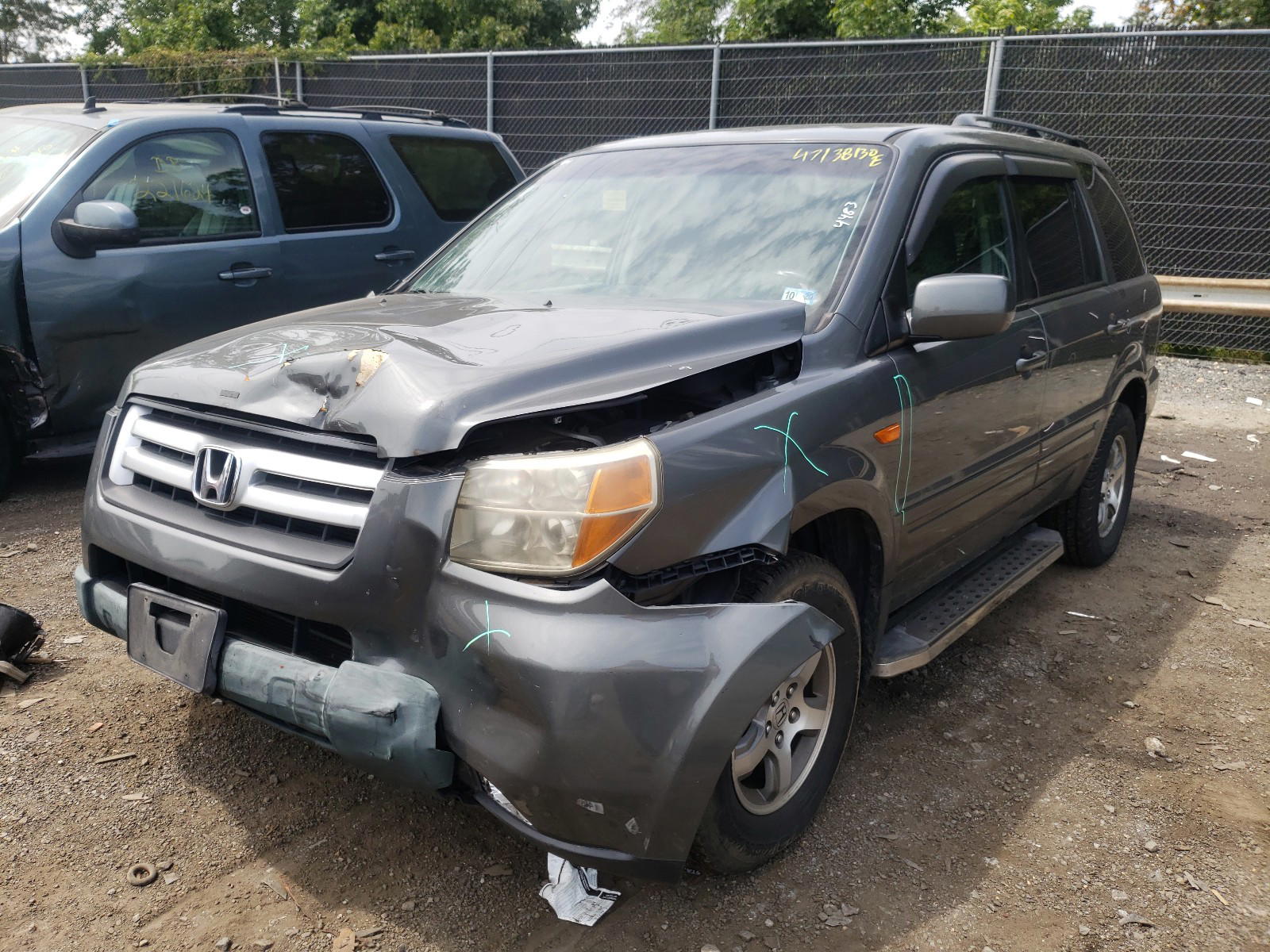 Photo 2 from auction – 2007 HONDA PILOT EX with VIN 5FNYF18457B005236