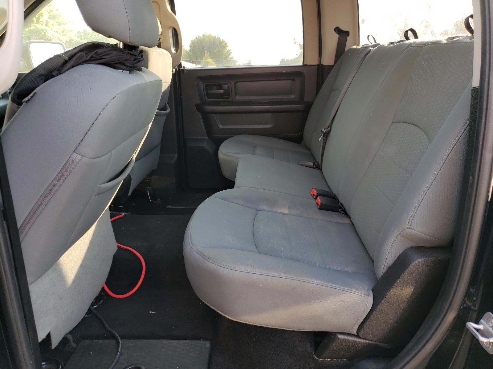Photo 6 from auction – 2013 RAM 1500 ST with VIN 1C6RR7KT1DS720826