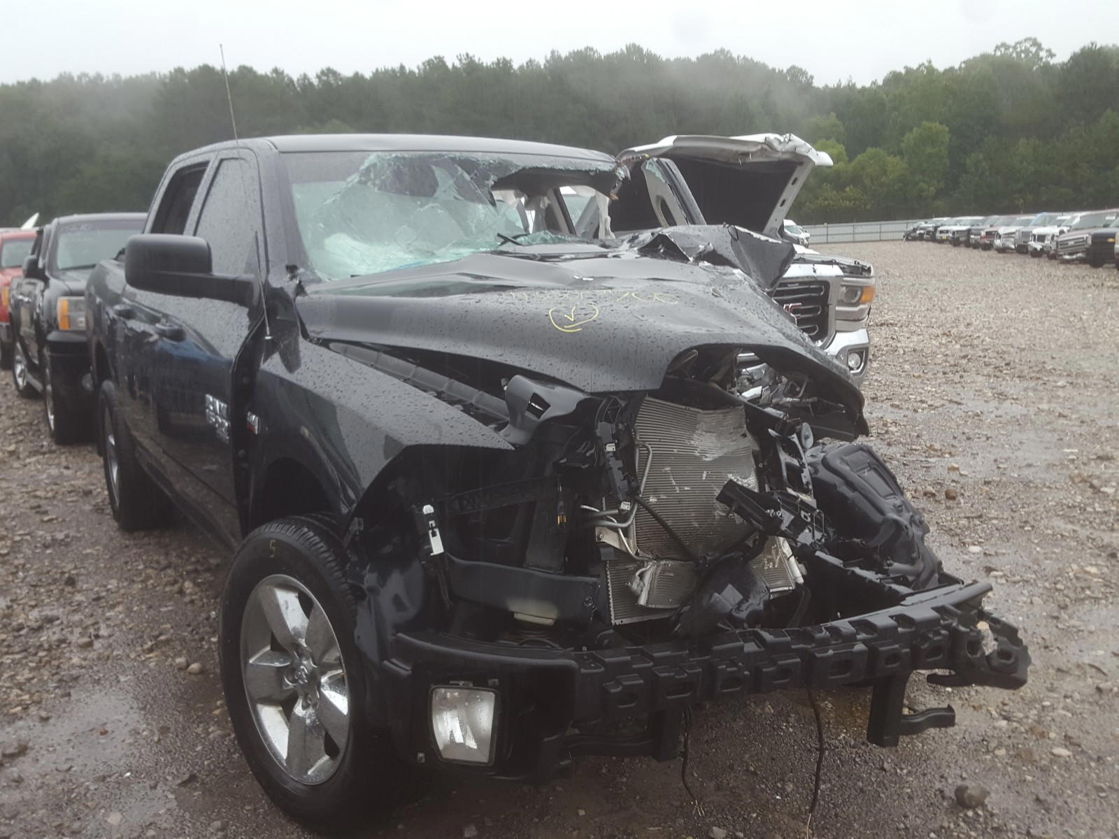 RAM 1500 CLASS 2019 with VIN 1C6RR7KT5KS505916 - Photo from auction