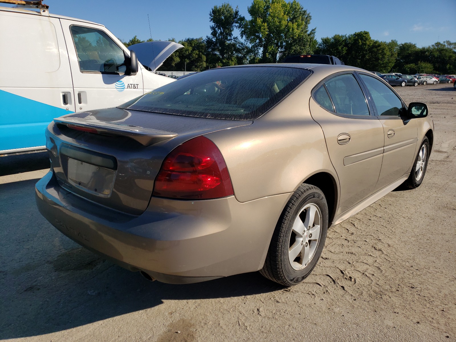 Photo 4 from auction – 2007 PONTIAC GRAND PRIX with VIN 2G2WP552171153339