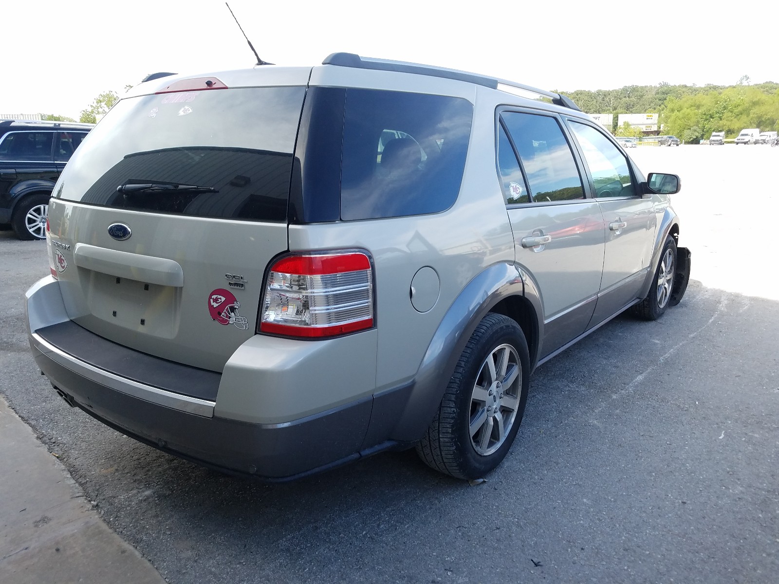 Photo 4 from auction – 2008 FORD TAURUS X S with VIN 1FMDK05W78GA29762