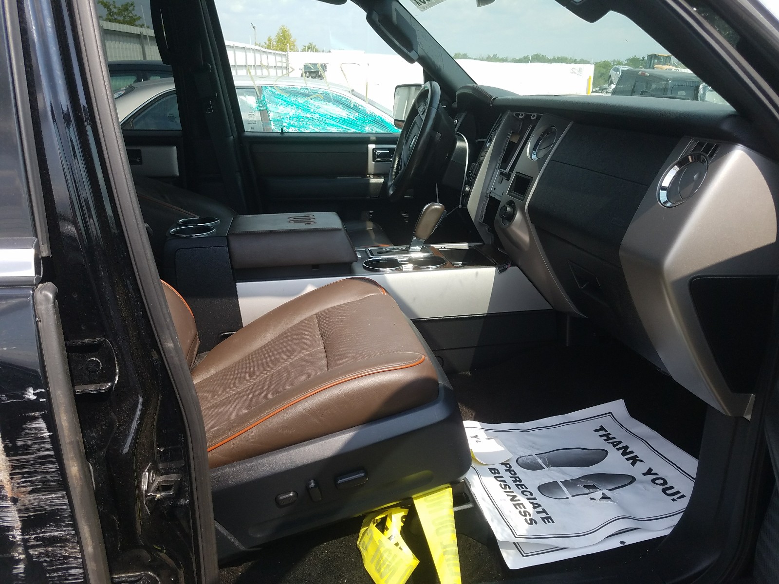 Photo 5 from auction – 2016 FORD EXPEDITION with VIN 1FMJU1JT0GEF14527