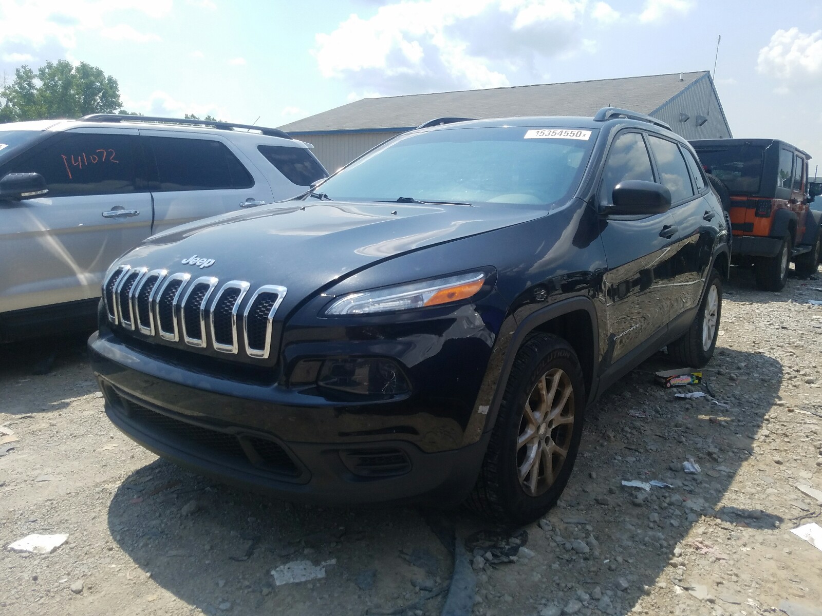 Photo 2 from auction – 2016 JEEP CHEROKEE S with VIN 1C4PJMAB5GW142080