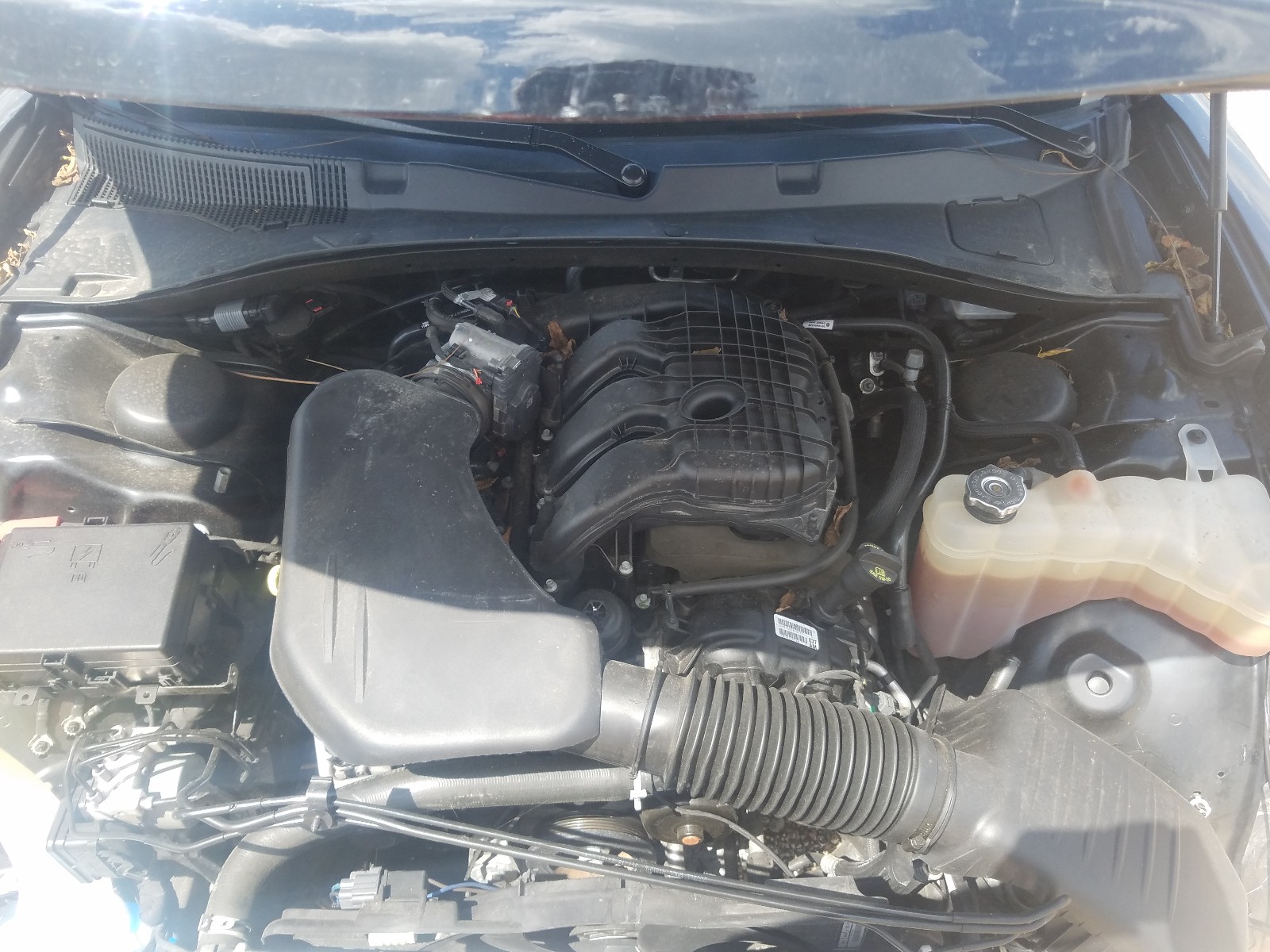 Photo 7 from auction – 2019 DODGE CHARGER GT with VIN 2C3CDXHG3KH567317