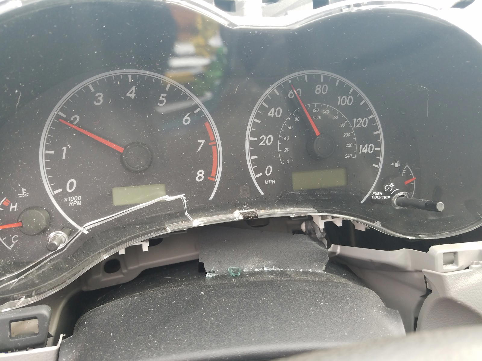 Photo 8 from auction – 2013 TOYOTA COROLLA BA with VIN 2T1BU4EE5DC987456