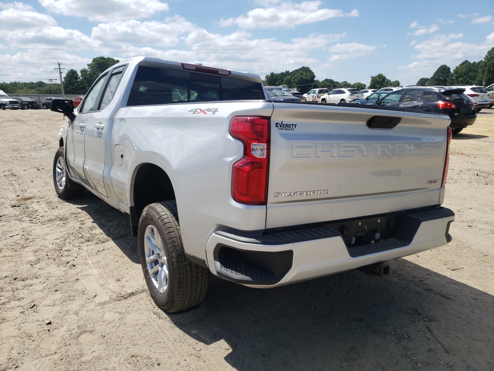 Photo 3 from auction – 2020 CHEVROLET SILVERADO with VIN 1GCRYEEK4LZ248971