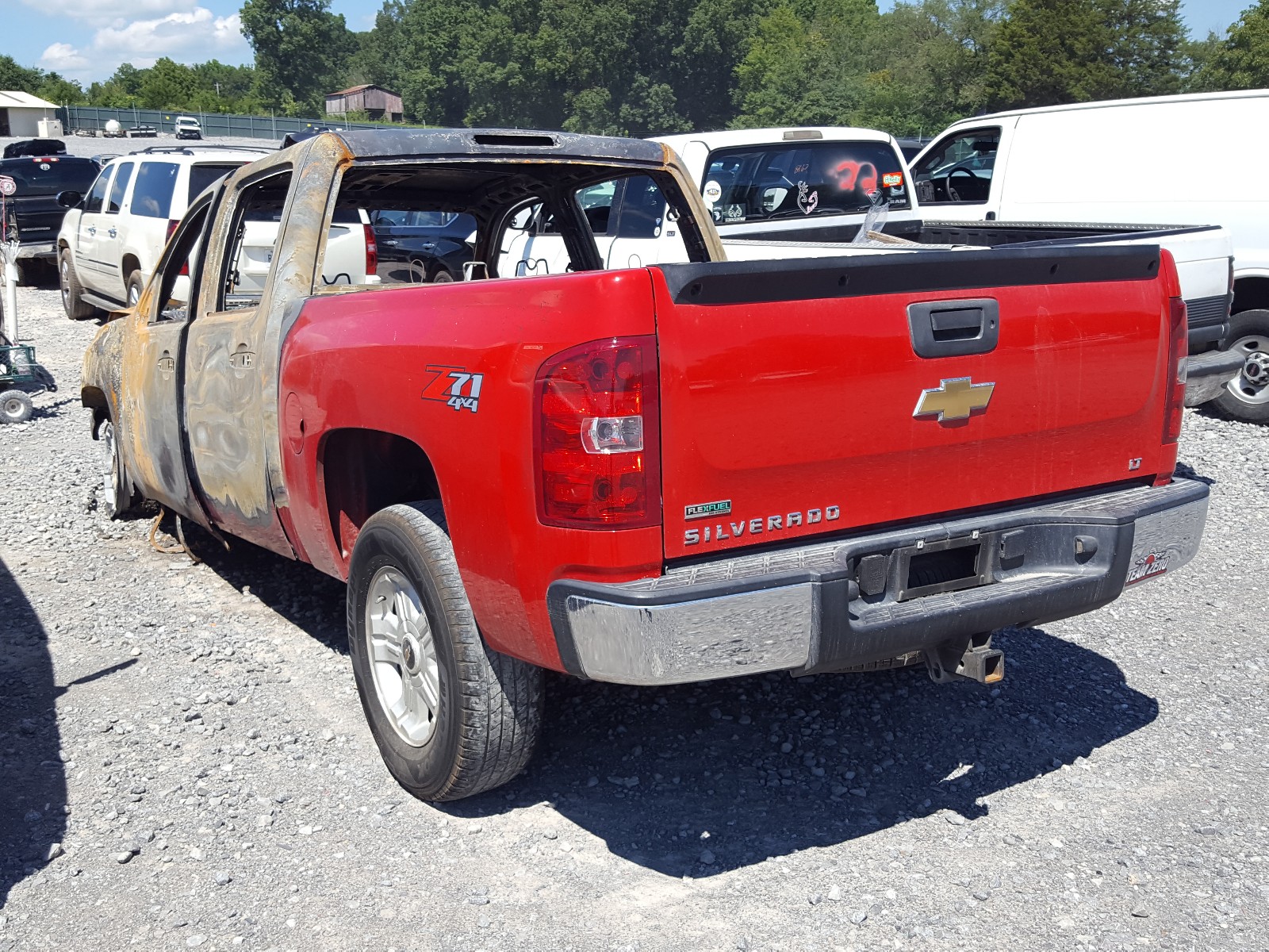Photo 3 from auction – 2011 CHEVROLET SILVERADO with VIN 3GCPKSE38BG312818