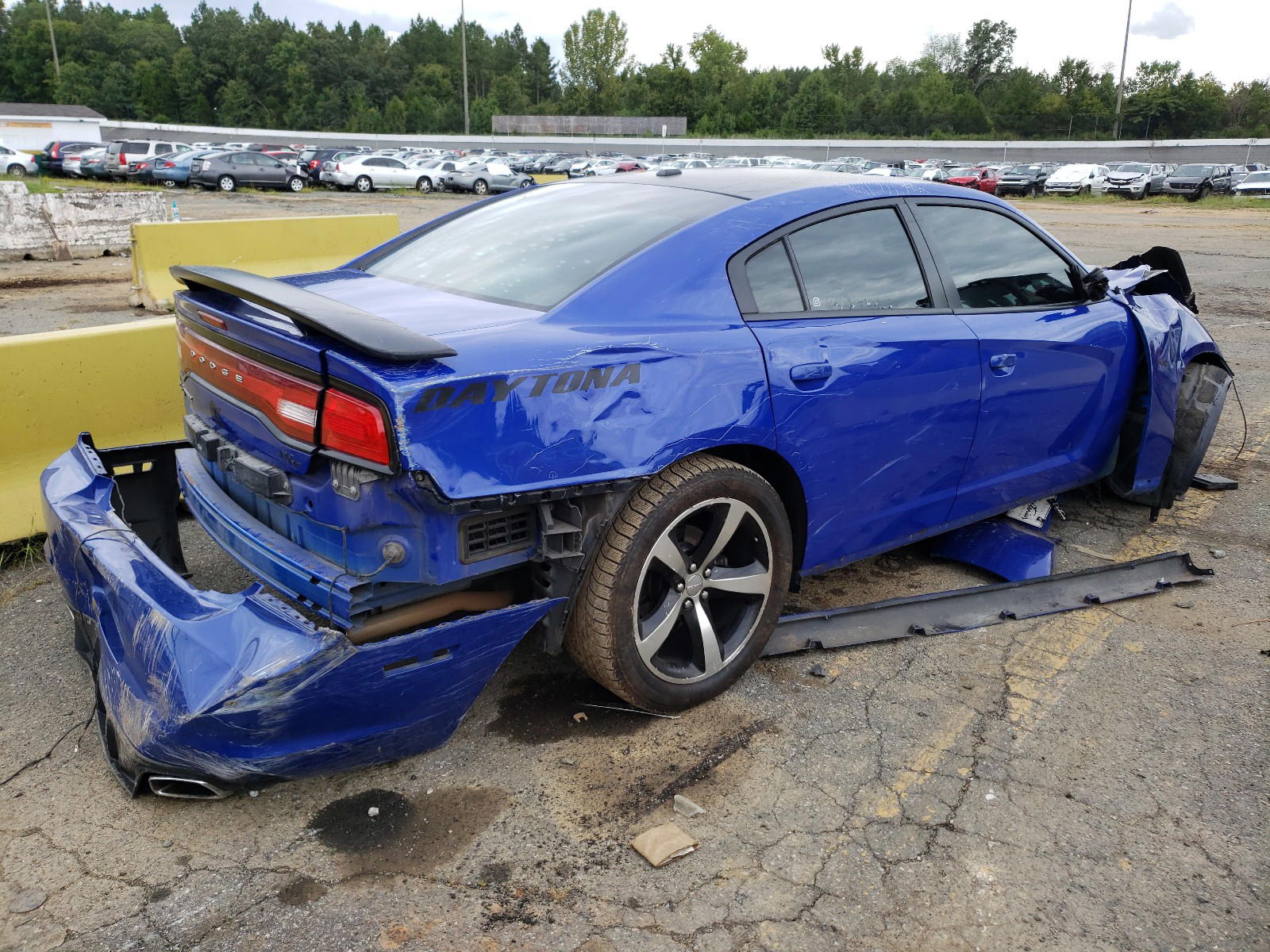 Photo 4 from auction – 2013 DODGE CHARGER R/ with VIN 2C3CDXCT2DH654259