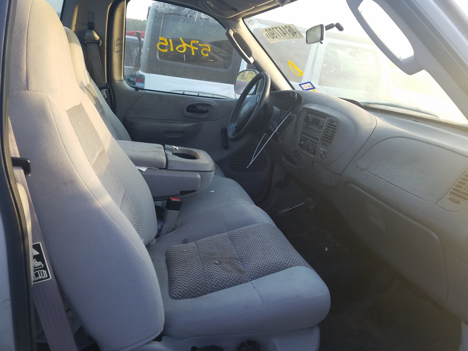 Photo 5 from auction – 2004 FORD F-150 HERI with VIN 2FTRF17284CA05478