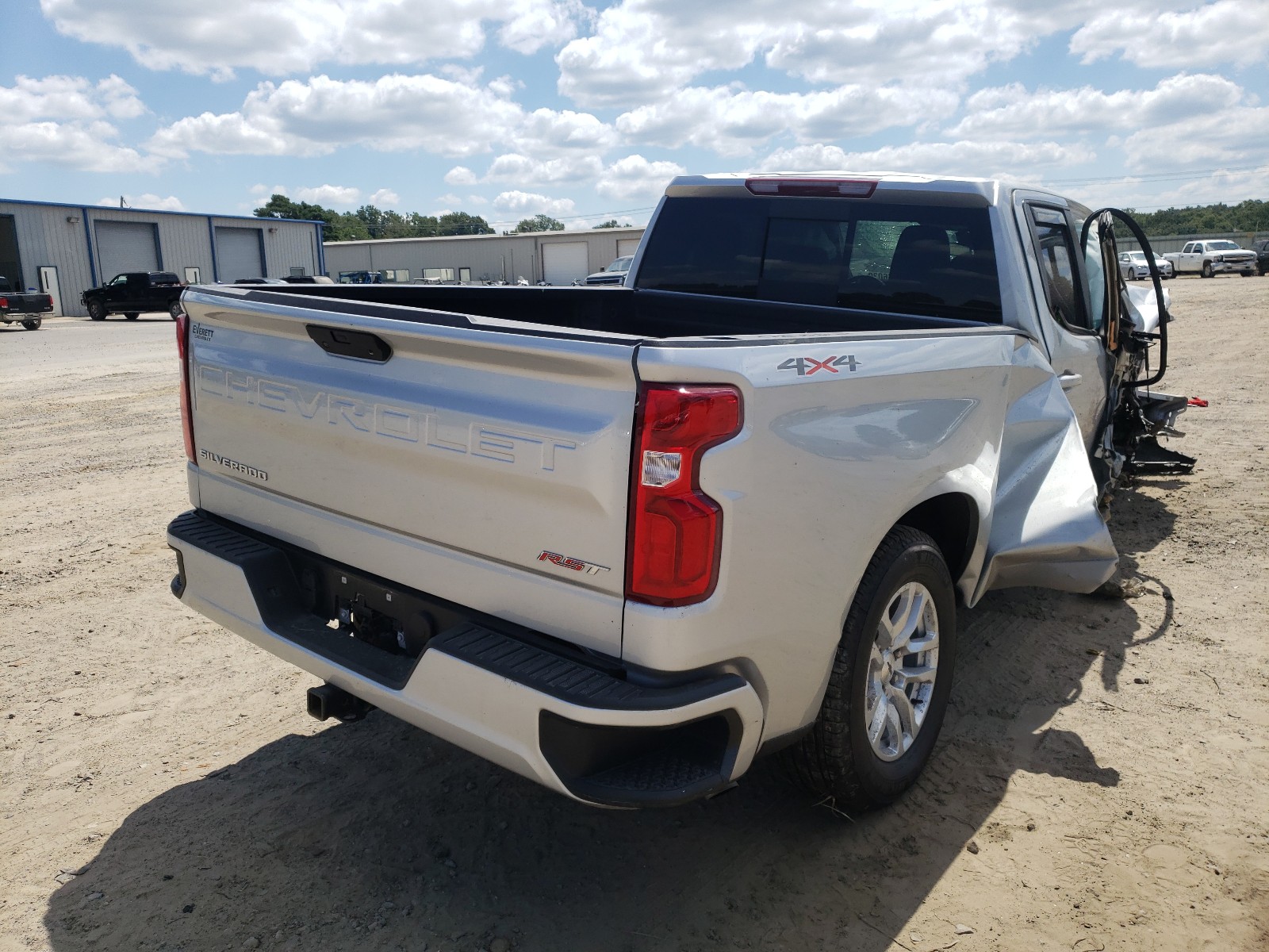 Photo 4 from auction – 2020 CHEVROLET SILVERADO with VIN 1GCRYEEK4LZ248971
