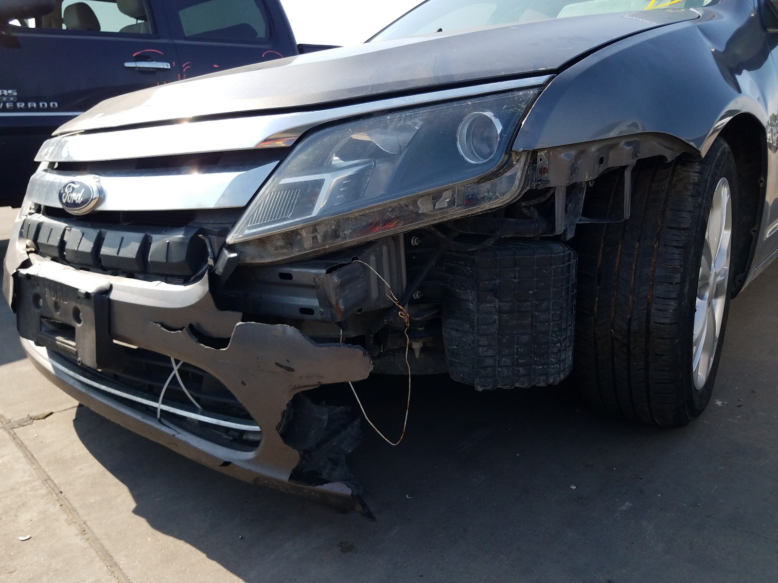 Photo 9 from auction – 2012 FORD FUSION SE with VIN 3FAHP0HA6CR436258