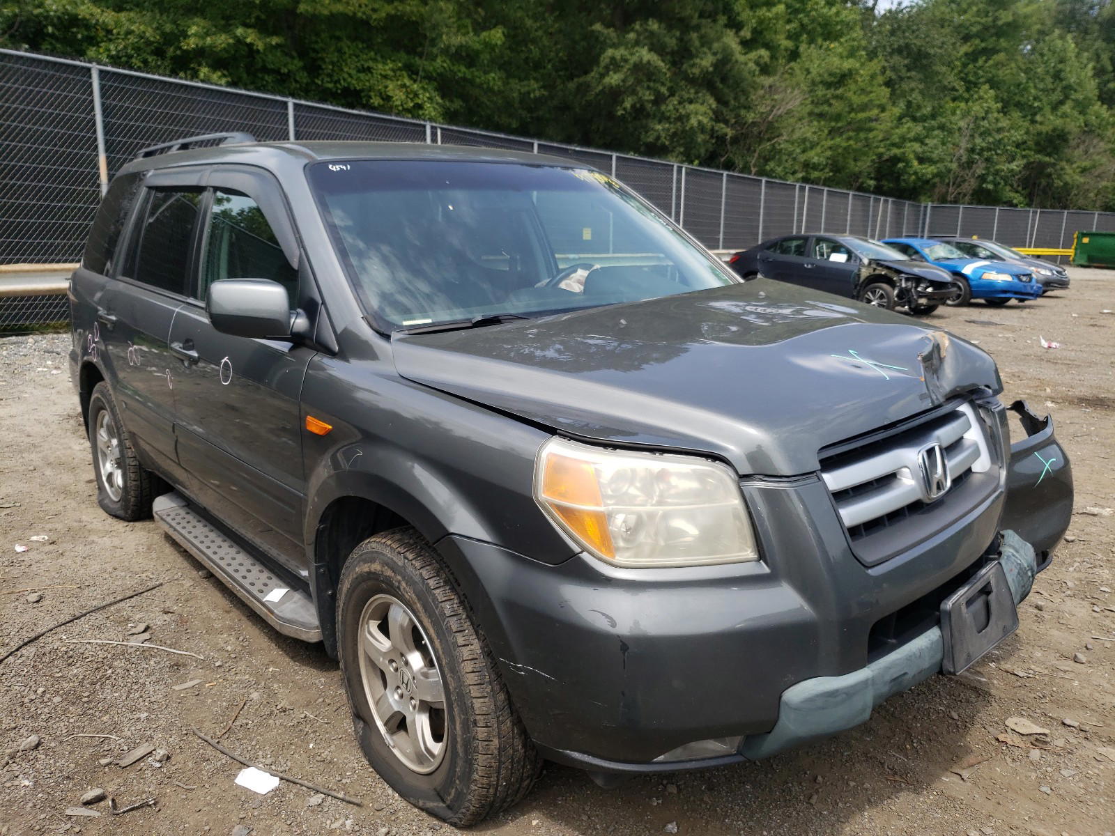 HONDA PILOT EX 2007 with VIN 5FNYF18457B005236 - Photo from auction