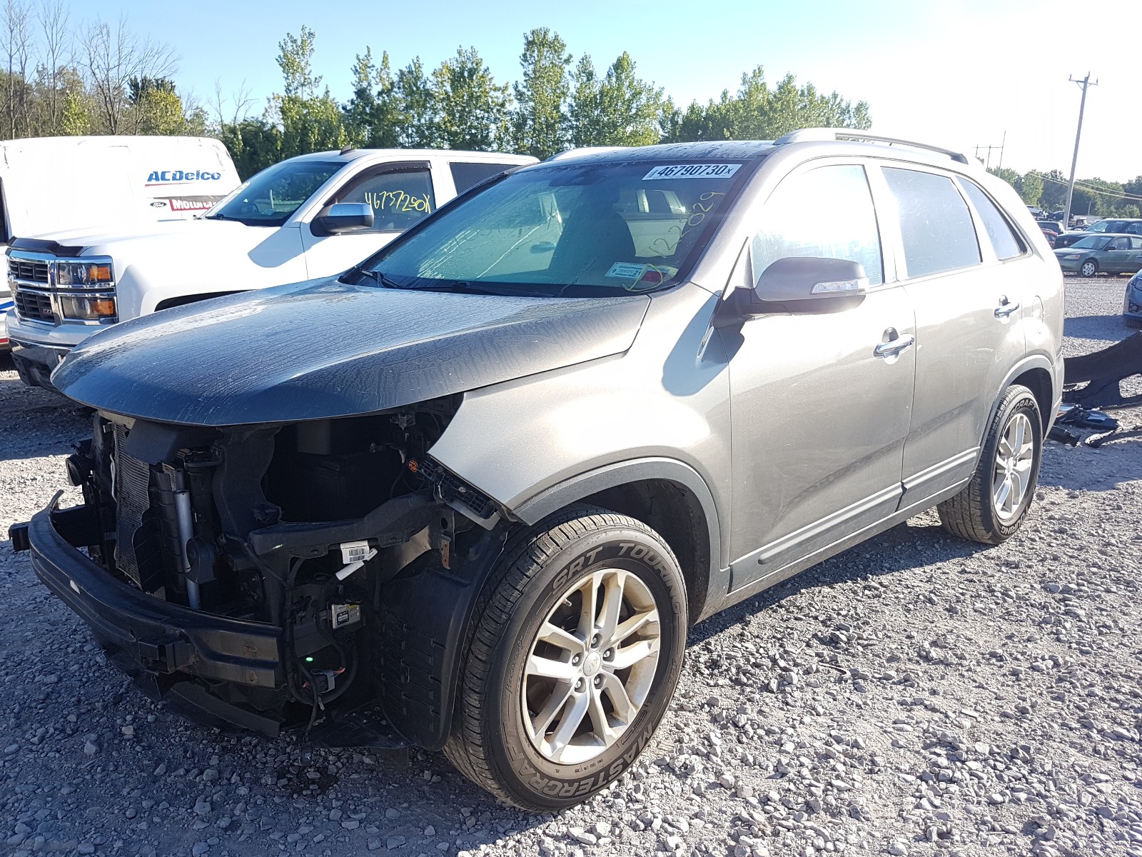 Photo 2 from auction – 2015 KIA SORENTO LX with VIN 5XYKTDA63FG575545