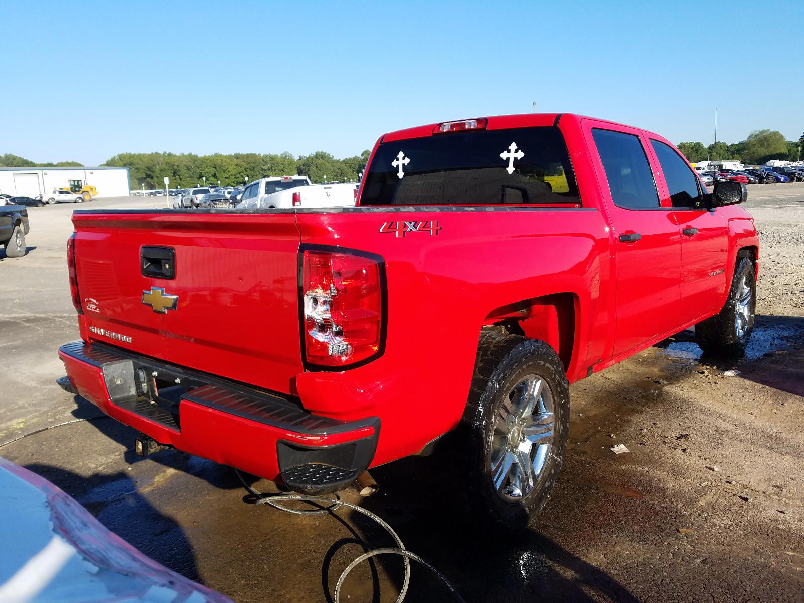 Photo 4 from auction – 2018 CHEVROLET SILVERADO with VIN 3GCUKPEC3JG622015