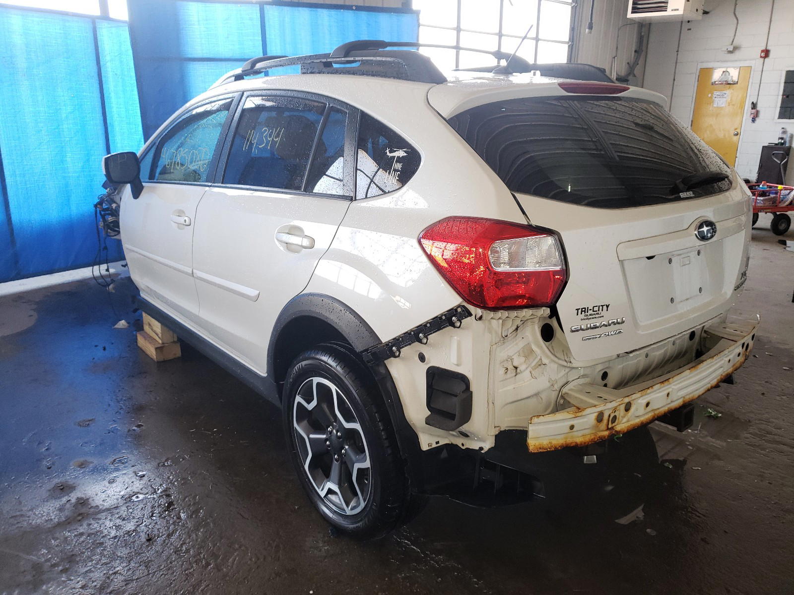 Photo 3 from auction – 2014 SUBARU XV CROSSTR with VIN JF2GPAGC6E8321146