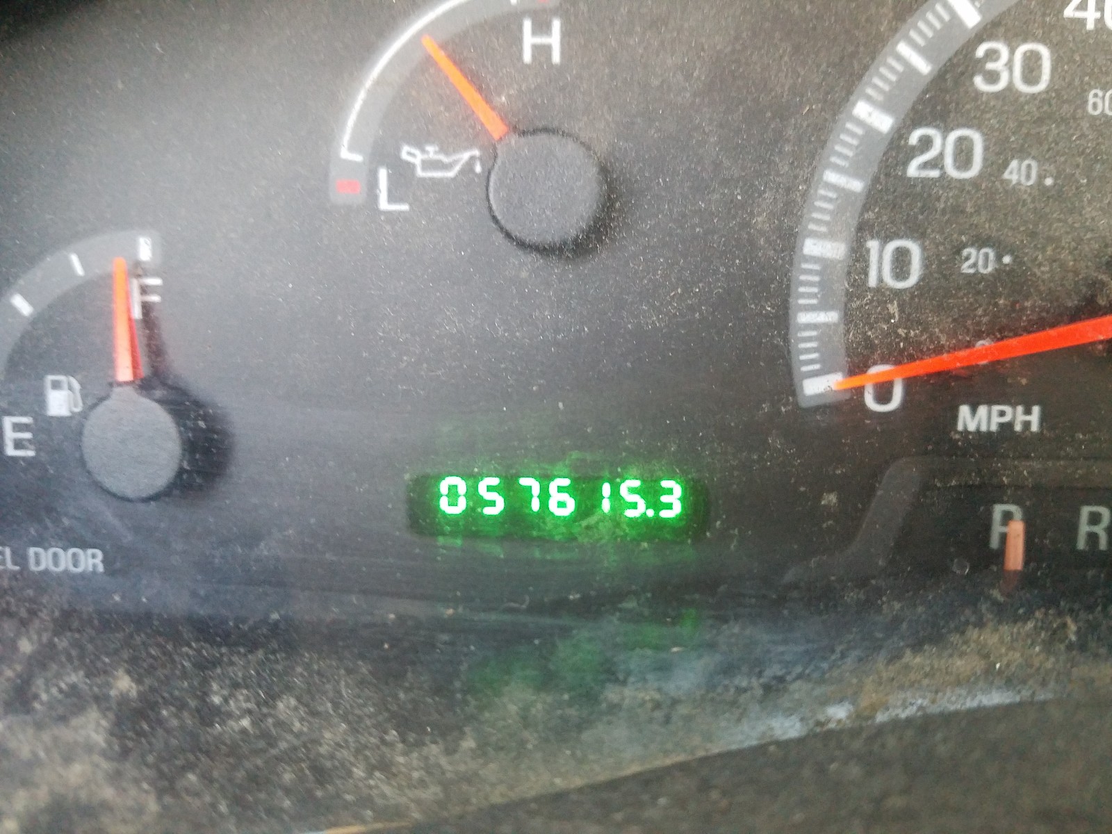 Photo 8 from auction – 2004 FORD F-150 HERI with VIN 2FTRF17284CA05478