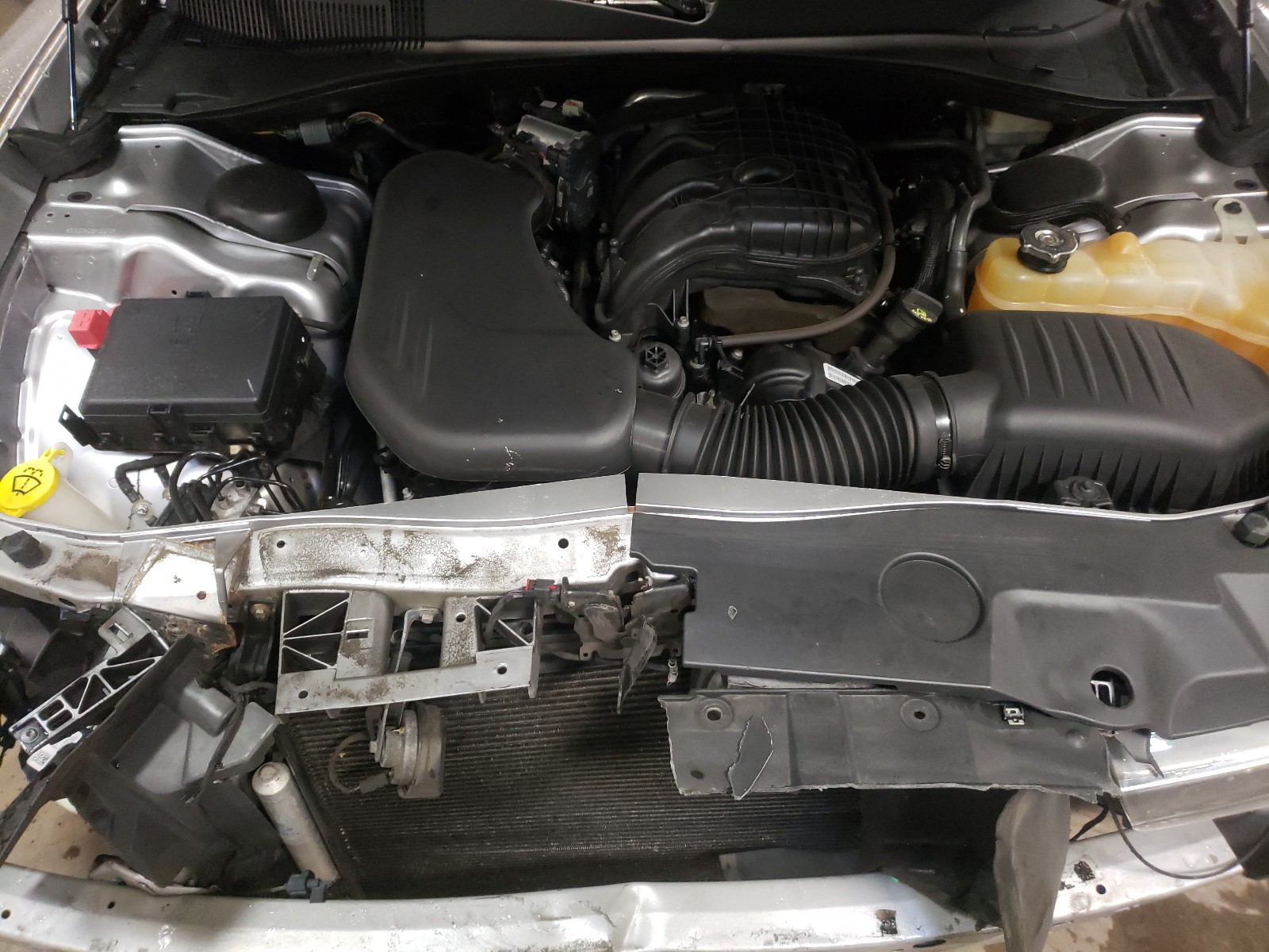 Photo 7 from auction – 2014 DODGE CHARGER SX with VIN 2C3CDXHG3EH122273