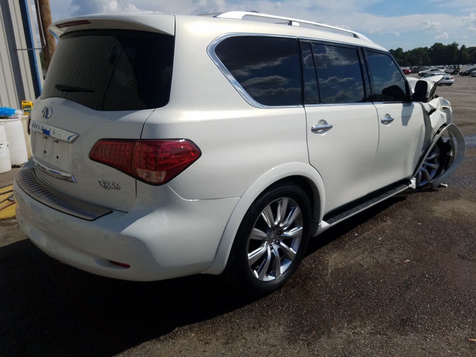 Photo 4 from auction – 2012 INFINITI QX56 with VIN JN8AZ2NF0C9519136