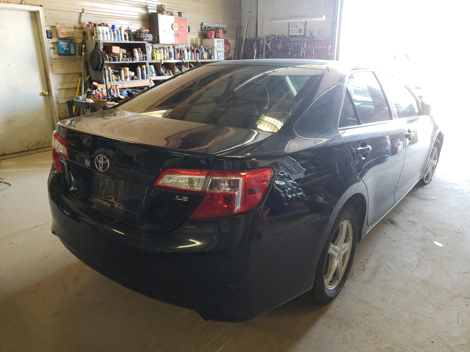 Photo 4 from auction – 2012 TOYOTA CAMRY BASE with VIN 4T4BF1FK9CR170720