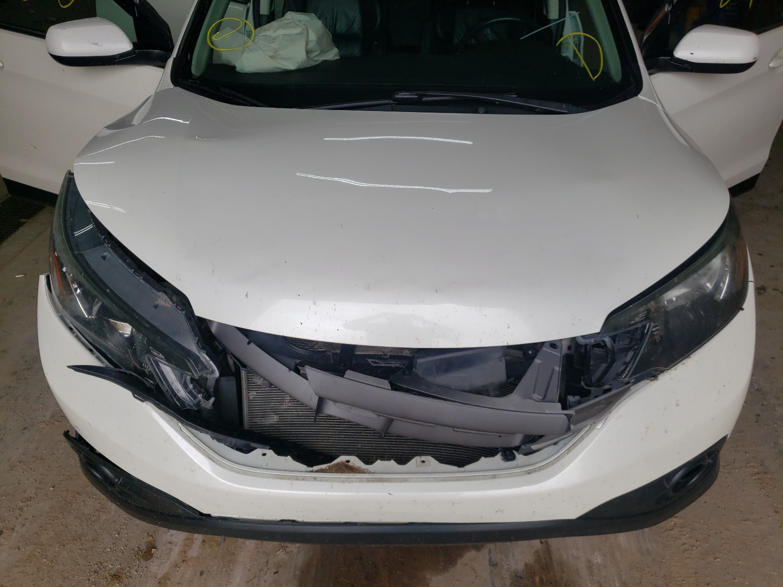 Photo 7 from auction – 2014 HONDA CR-V EXL with VIN 2HKRM4H70EH105801