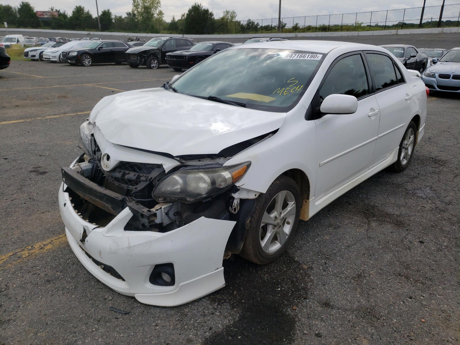 Photo 2 from auction – 2013 TOYOTA COROLLA BA with VIN 2T1BU4EE0DC981936
