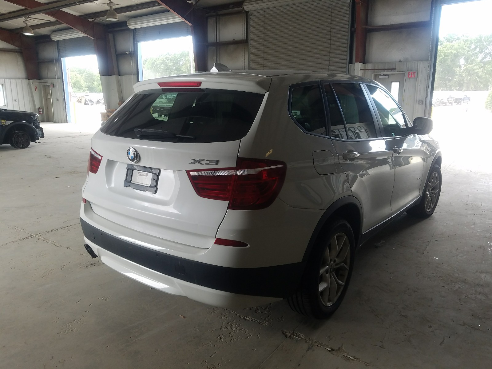 Photo 4 from auction – 2014 BMW X3 XDRIVE3 with VIN 5UXWX7C51E0E81388