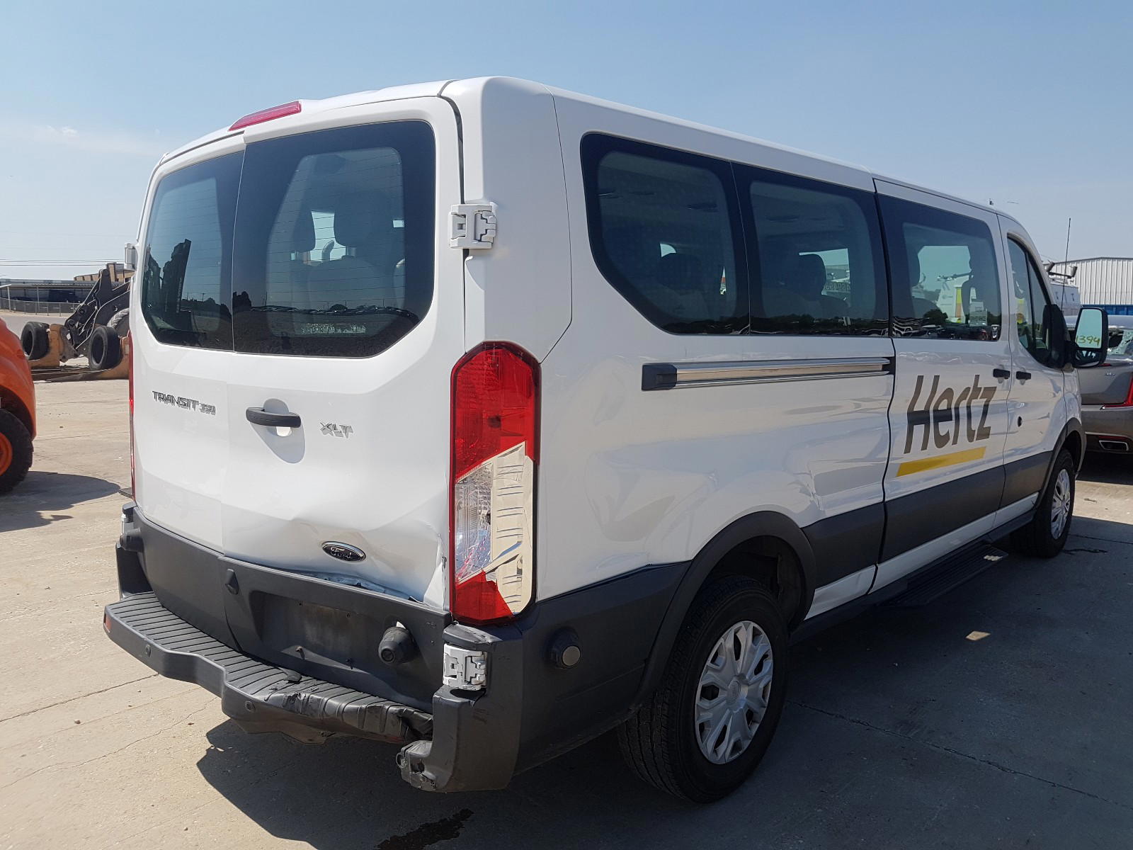 Photo 4 from auction – 2016 FORD TRANSIT T- with VIN 1FBZX2YM2GKA67644