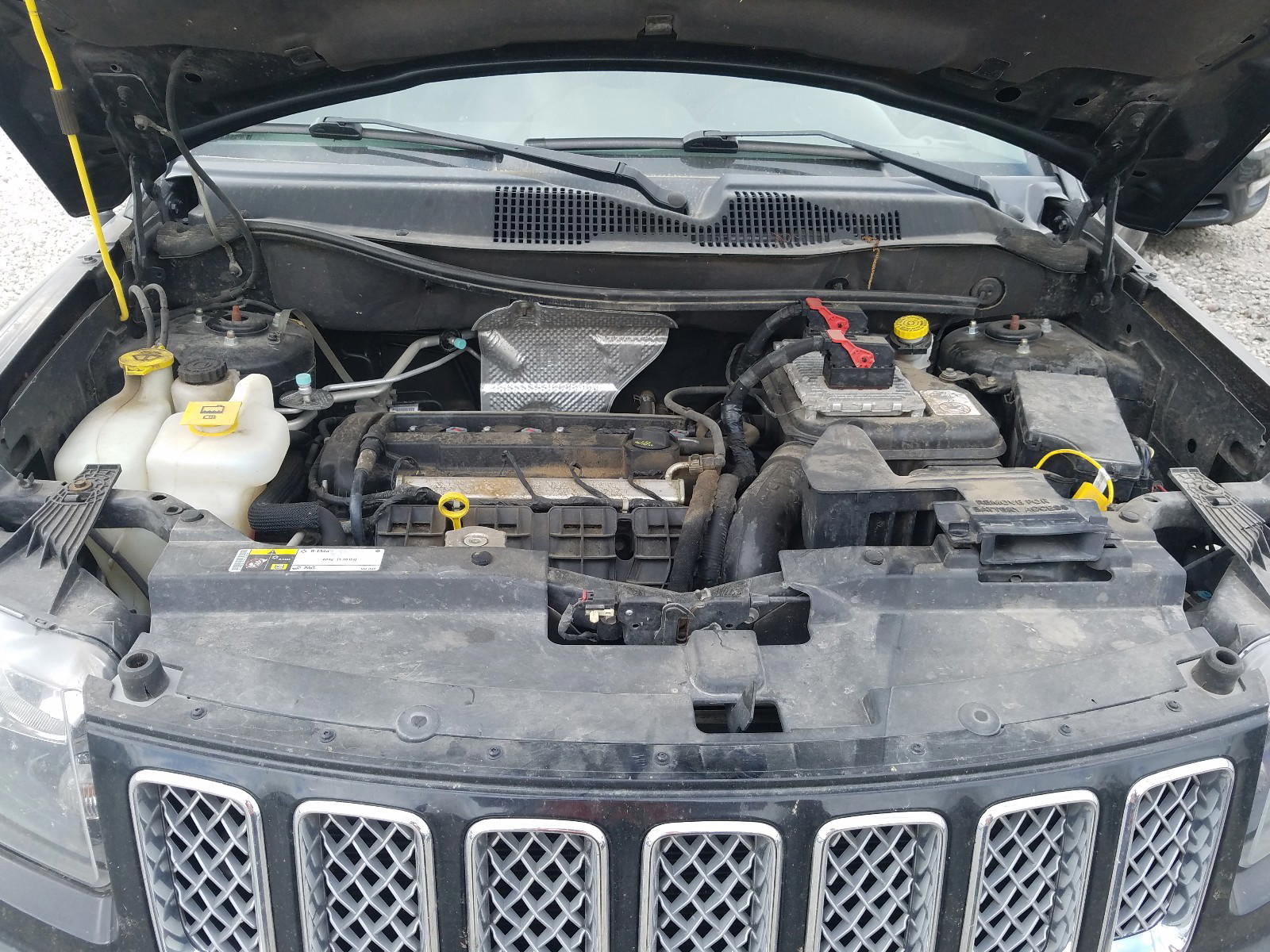 Photo 7 from auction – 2014 JEEP COMPASS LA with VIN 1C4NJCEA3ED631234