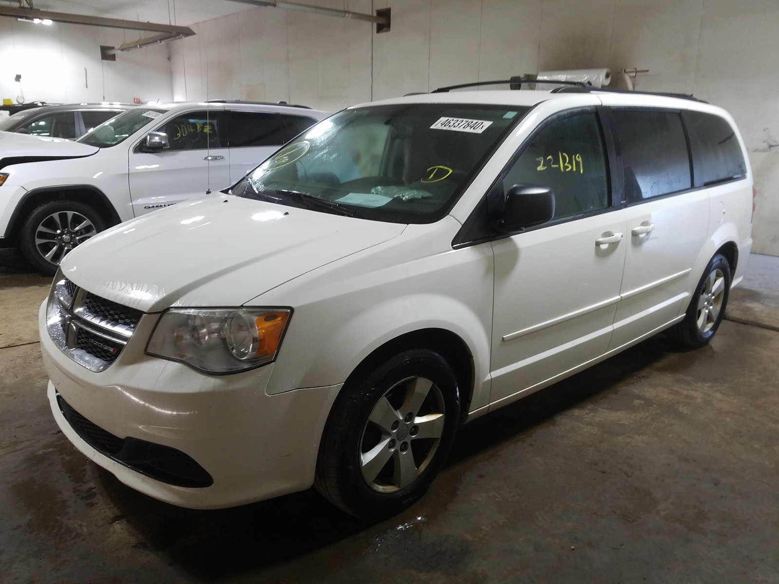 Photo 2 from auction – 2013 DODGE GRAND CARA with VIN 2C4RDGBG5DR609224