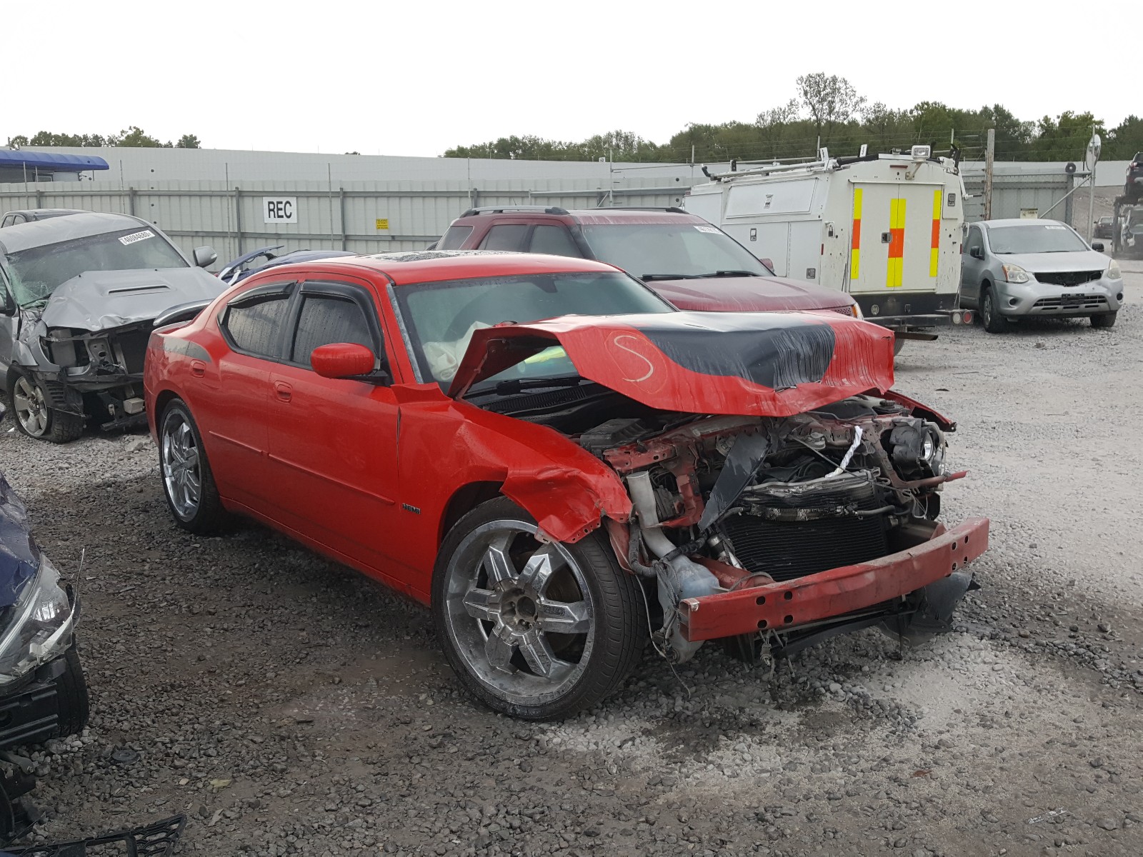 Photo 1 from auction – 2006 DODGE CHARGER R/ with VIN 2B3LA53H46H500533