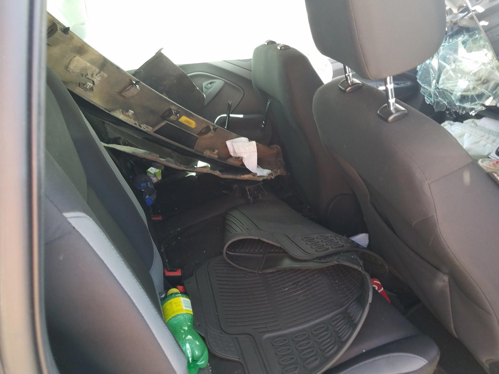 Photo 6 from auction – 2016 FORD ESCAPE S with VIN 1FMCU0F74GUA59962