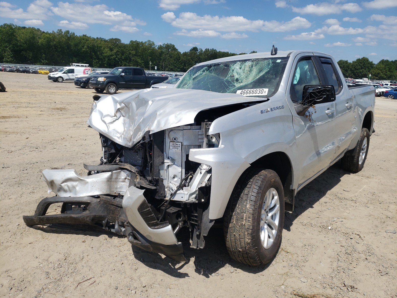 Photo 2 from auction – 2020 CHEVROLET SILVERADO with VIN 1GCRYEEK4LZ248971