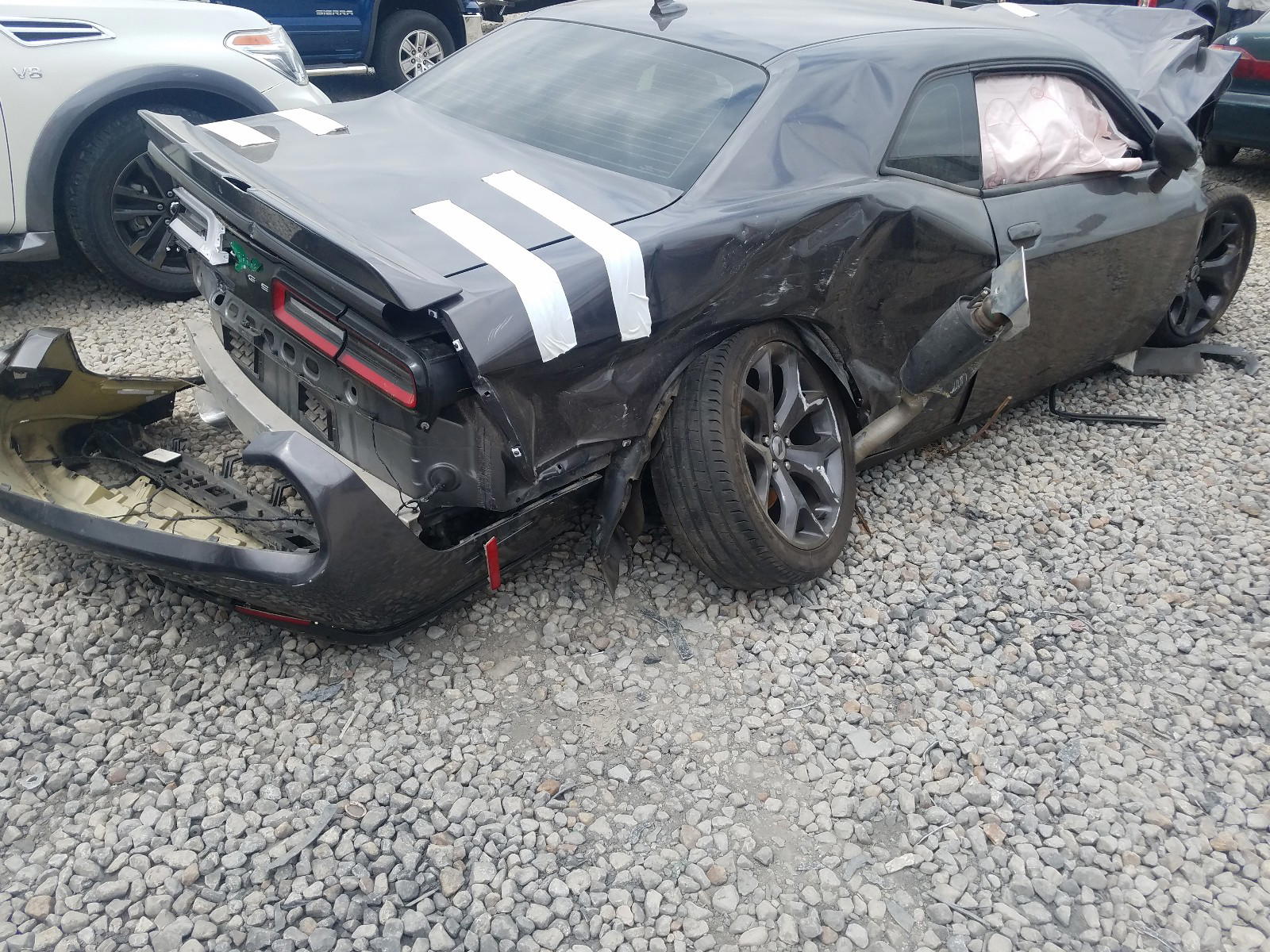 Photo 4 from auction – 2018 DODGE CHALLENGER with VIN 2C3CDZBTXJH259450