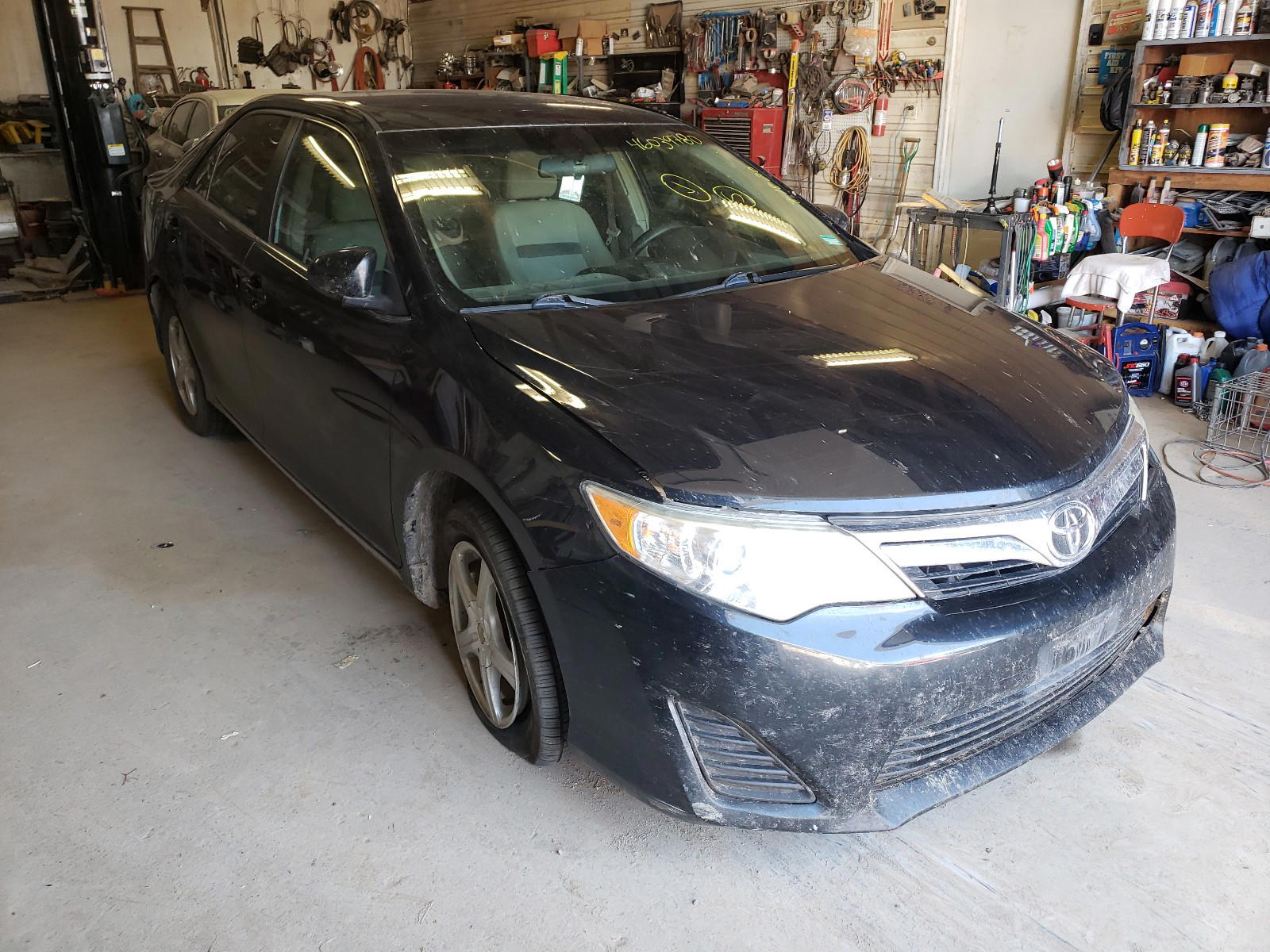 TOYOTA CAMRY BASE 2012 with VIN 4T4BF1FK9CR170720 - Photo from auction