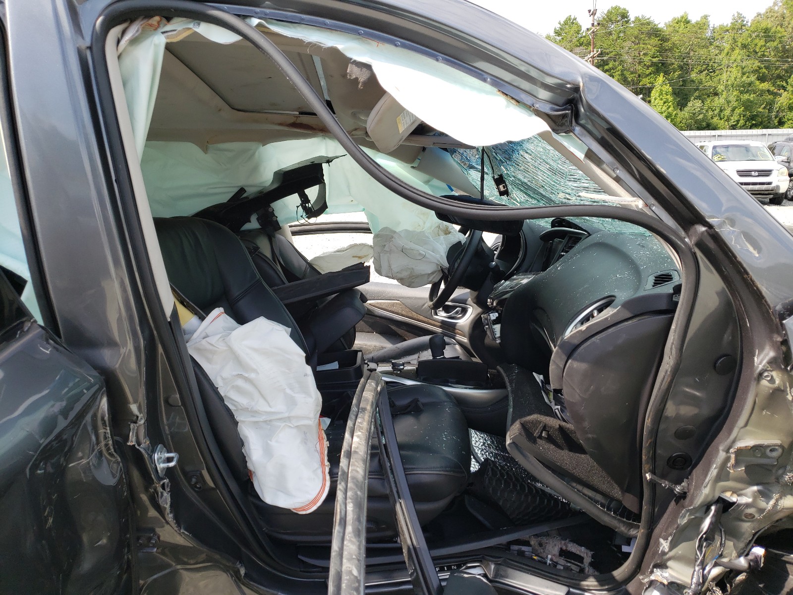 Photo 5 from auction – 2015 INFINITI QX60 with VIN 5N1AL0MM2FC543989